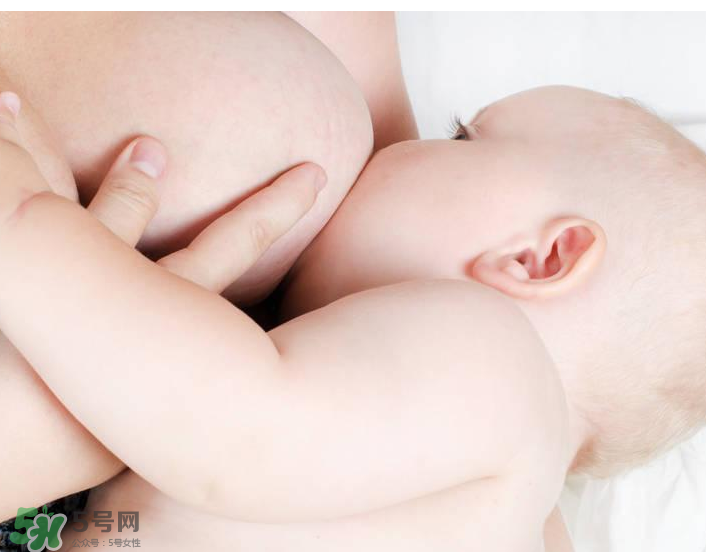 母乳喂養(yǎng)胸會變大嗎？母乳喂養(yǎng)后胸部的變化