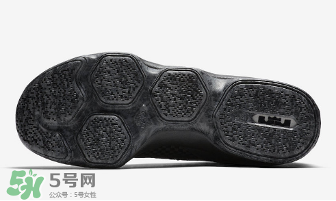 nike lebron 14 low triple black純黑配色多少錢？