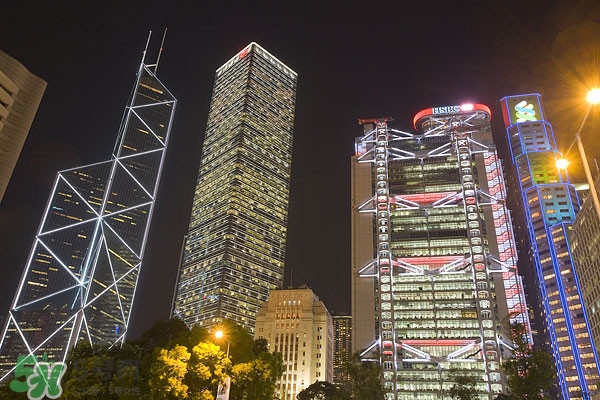 8月份去香港穿什么？八月份去香港穿什么衣服