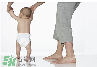 寶寶八字腳怎么矯正 寶寶八字腳可以矯正嗎？