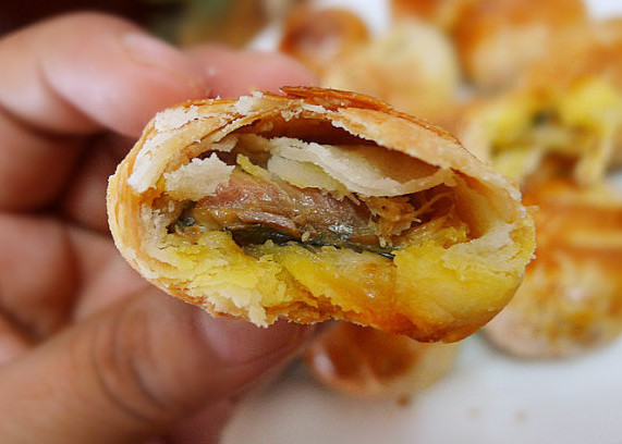 老婆餅怎么做好吃？最正宗的老婆餅是什么餡的
