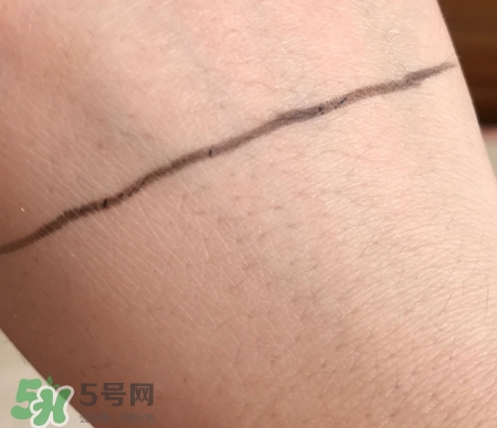 zeesea滾輪bb霜怎么用？zeesea滾輪bb霜使用方法