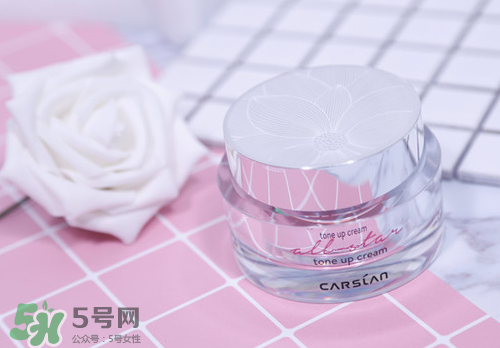 瑪麗黛佳和卡姿蘭素顏霜哪個(gè)好？有什么區(qū)別？