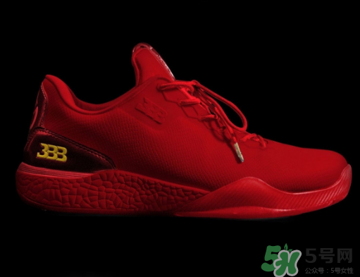 big baller brand zo2獨立日配色多少錢？球哥簽名鞋官網(wǎng)價格