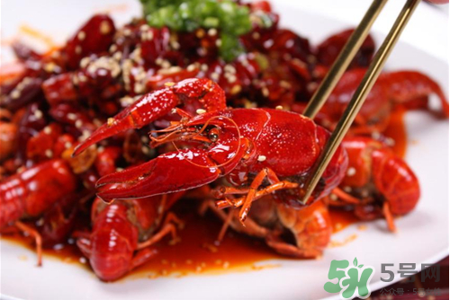 麻辣小龍蝦熱量高嗎？吃麻辣小龍蝦會胖嗎？