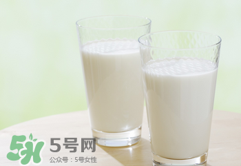 嬰兒奶粉老人能喝嗎？老人能不能喝嬰兒奶粉？