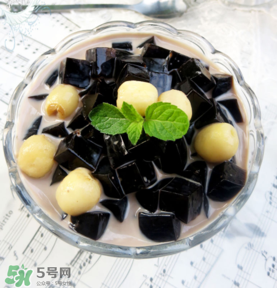兒童能吃龜苓膏嗎？龜苓膏小孩能吃嗎？