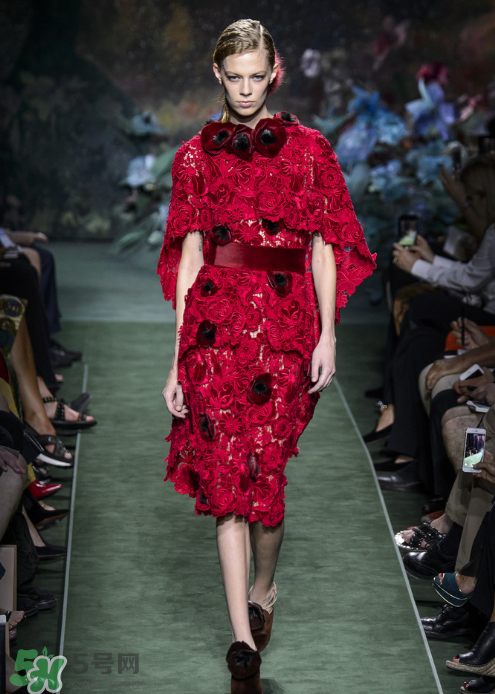 fendi2017秋冬高定秀服裝怎么樣_好看嗎？
