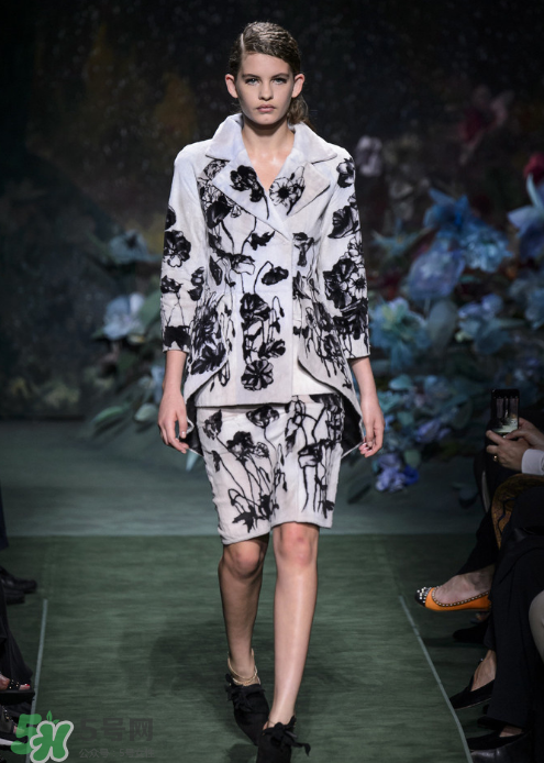 fendi2017秋冬高定秀服裝怎么樣_好看嗎？