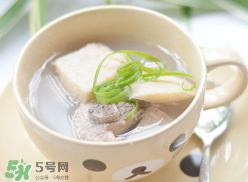 榴蓮殼燉排骨殼能吃嗎？榴蓮殼燉排骨什么味道？