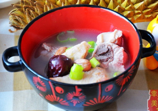 榴蓮殼燉排骨殼能吃嗎？榴蓮殼燉排骨什么味道？