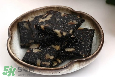 哺乳期吃阿膠對寶寶有影響嗎？哺乳期能不能吃阿膠？