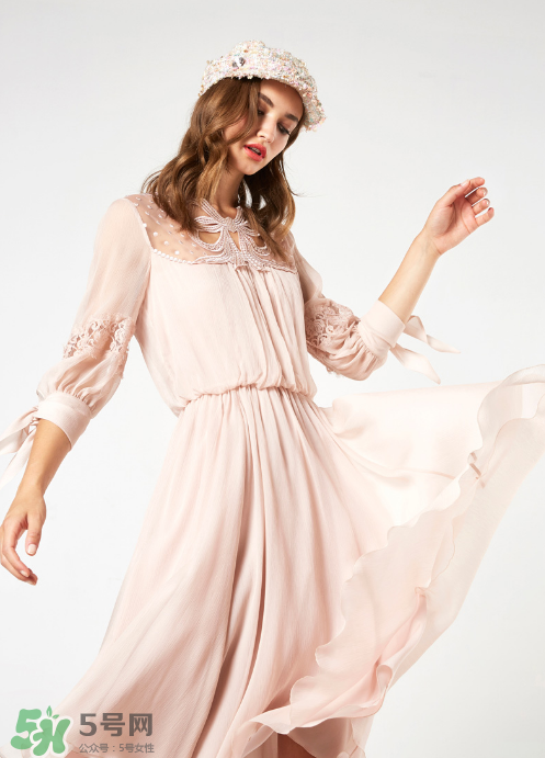 blumarine2018早春系列服裝怎么樣_好看嗎_款式有哪些？
