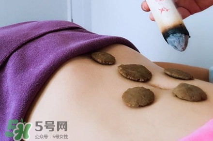 三伏灸一療程多少錢？三伏灸和三伏貼的區(qū)別