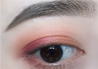 NYX鉚釘盤日常妝容教程 NYX color riot眼影盤教程