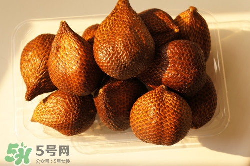 蛇皮果怎么挑？蛇皮果怎么剝？