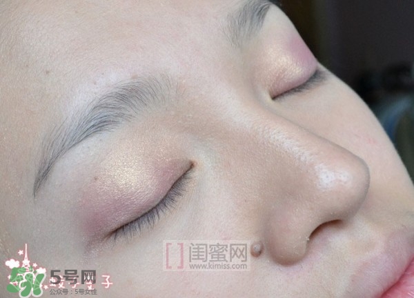 nars吉隆坡眼影怎么畫？nars吉隆坡雙色眼影畫法圖解