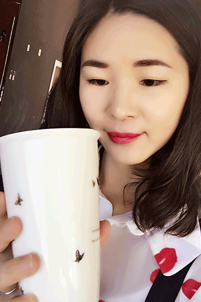 蘭蔻搖搖染唇液怎么樣？蘭蔻搖搖染唇液掉色嗎？