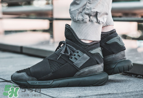 y-3 qasa high 2017上腳效果怎么樣？y-3跑鞋2017上腳好看嗎？