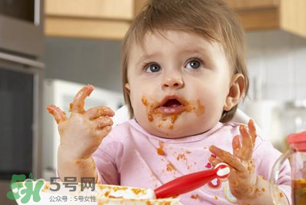 輔食添加過早的危害？為什么不能過早的添加輔食？