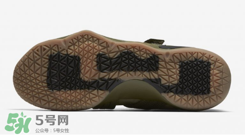 nike lebron soldier 11橄欖綠多少錢？耐克士兵11橄欖綠價格
