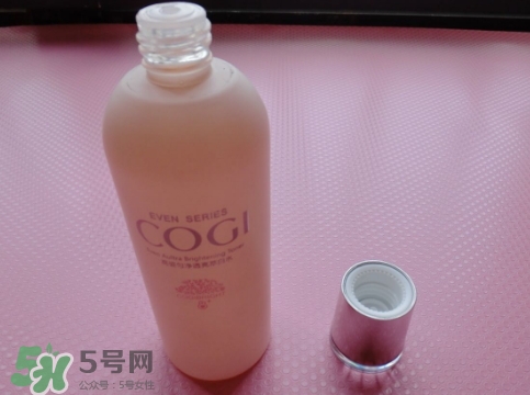 高姿大白水男士能用嗎？高姿大白水男生用合適嗎？