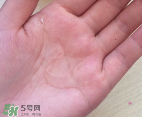 高姿大白水成分 高姿大白水有激素嗎？