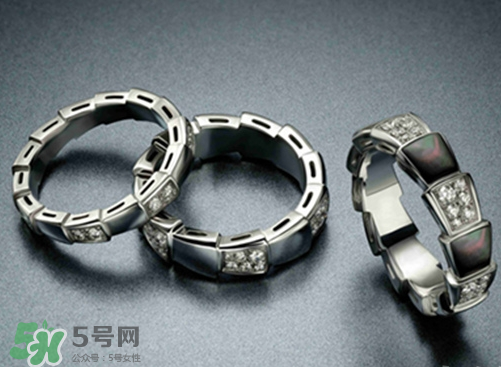 寶格麗靈蛇之戒是什么材質(zhì)？寶格麗蛇形戒指是金的嗎？