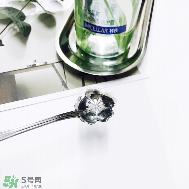 飄柔微米凈透系列綠色和紅色區(qū)別？飄柔微米凈透系列怎么用