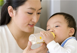 嬰兒吐奶和氙氣有關(guān)系嗎？氙氣會(huì)影響嬰兒吐奶嗎？