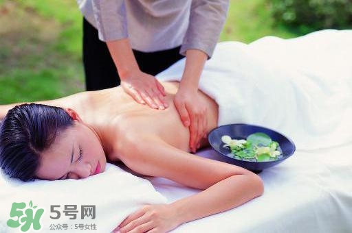 男技師工資高嗎？男按摩師好找工作嗎？