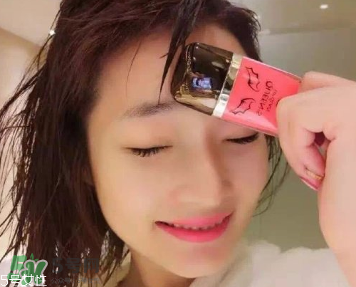 葵兒唇釉怎么區(qū)分真假？?葵兒唇釉真假對(duì)比
