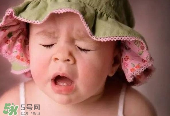三伏貼能治過敏性鼻炎嗎？三伏貼治過敏性鼻炎貼哪里？