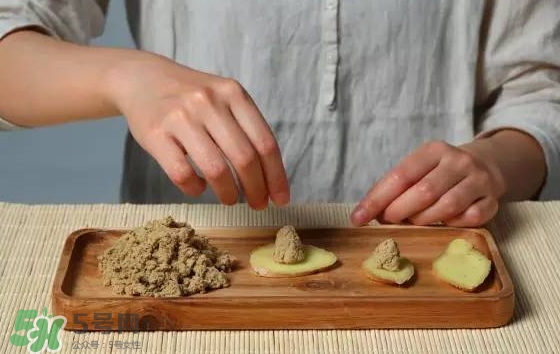 三伏貼和三伏灸哪個效果好？三伏貼和三伏灸對比