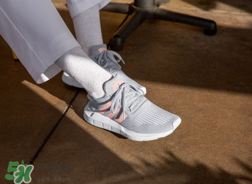 adidas originals swift run上腳效果怎么樣？