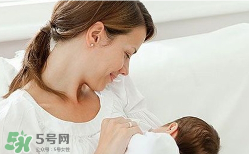 哺乳期可以貼三伏貼嗎？哺乳期貼三伏貼會(huì)影響寶寶嗎？