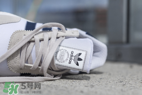 adidas iniki runner上腳效果怎么樣？阿迪達(dá)斯復(fù)古跑鞋好看嗎？