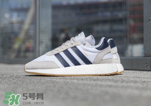 adidas iniki runner多少錢？阿迪達斯復(fù)古跑鞋專柜價格
