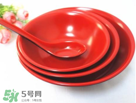 仿瓷碗有毒是謠言嗎？仿瓷碗怎么使用會(huì)有毒呢？