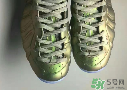 nike air foamposite one shine什么時候發(fā)售？