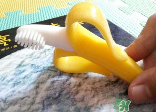Baby banana香蕉寶寶牙膠好用嗎？Baby banana香蕉寶寶牙膠怎么樣？