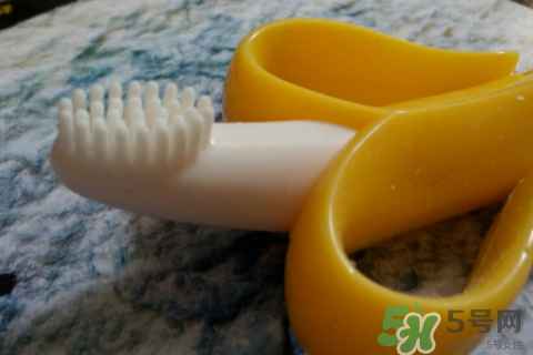 Baby banana香蕉寶寶牙膠好用嗎？Baby banana香蕉寶寶牙膠怎么樣？