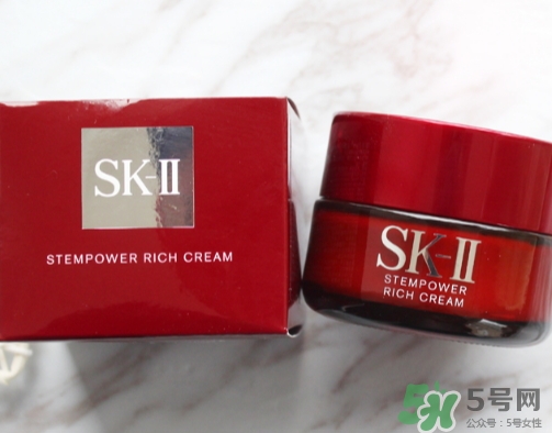 sk2肌源修護(hù)精華霜適合什么年齡？sk2肌源修護(hù)精華霜年齡段