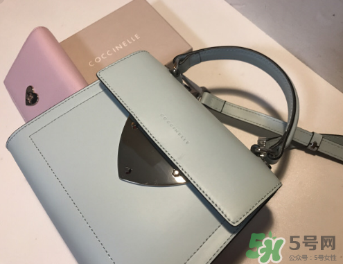 coccinelle是什么牌子_哪個(gè)國家的_什么檔次？