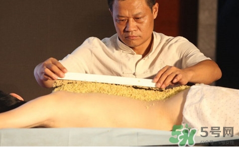 三伏灸一次做多長時(shí)間？三伏灸用新生姜好還是老的好