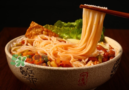 螺螄粉可以帶上飛機(jī)嗎？螺螄粉和桂林米粉有什么區(qū)別