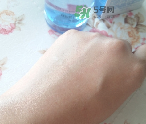 自然堂冰肌水怎么用？自然堂冰肌水使用方法