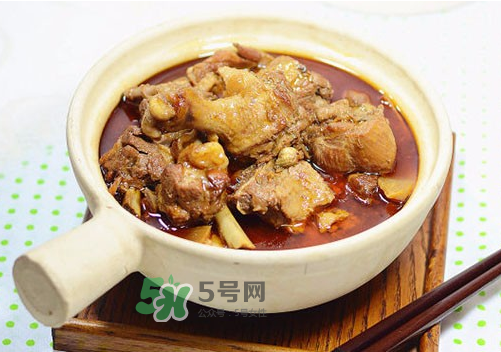 三伏天能吃鴨肉嗎？三伏天鴨肉燉什么好？