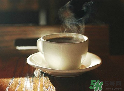 三伏天喝熱水能驅(qū)寒嗎？三伏天為什么喝熱水？
