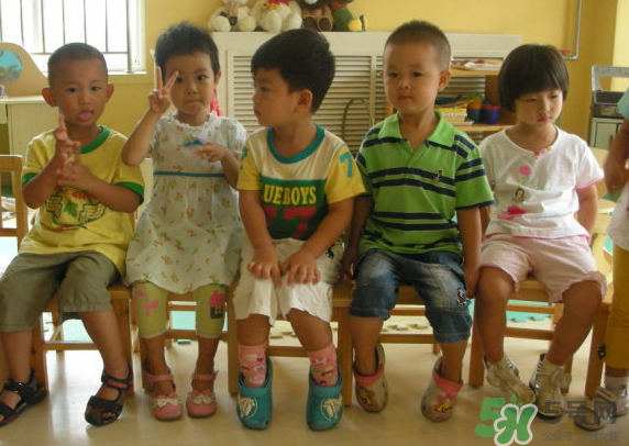寶寶不去幼兒園可以嗎？寶寶可以不上幼兒園嗎？